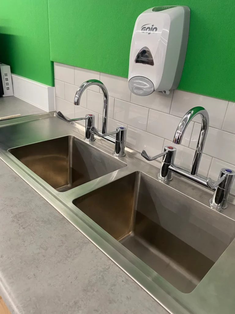 Supporting STEM in WA Schools – Why the Right Laboratory Sink Matters